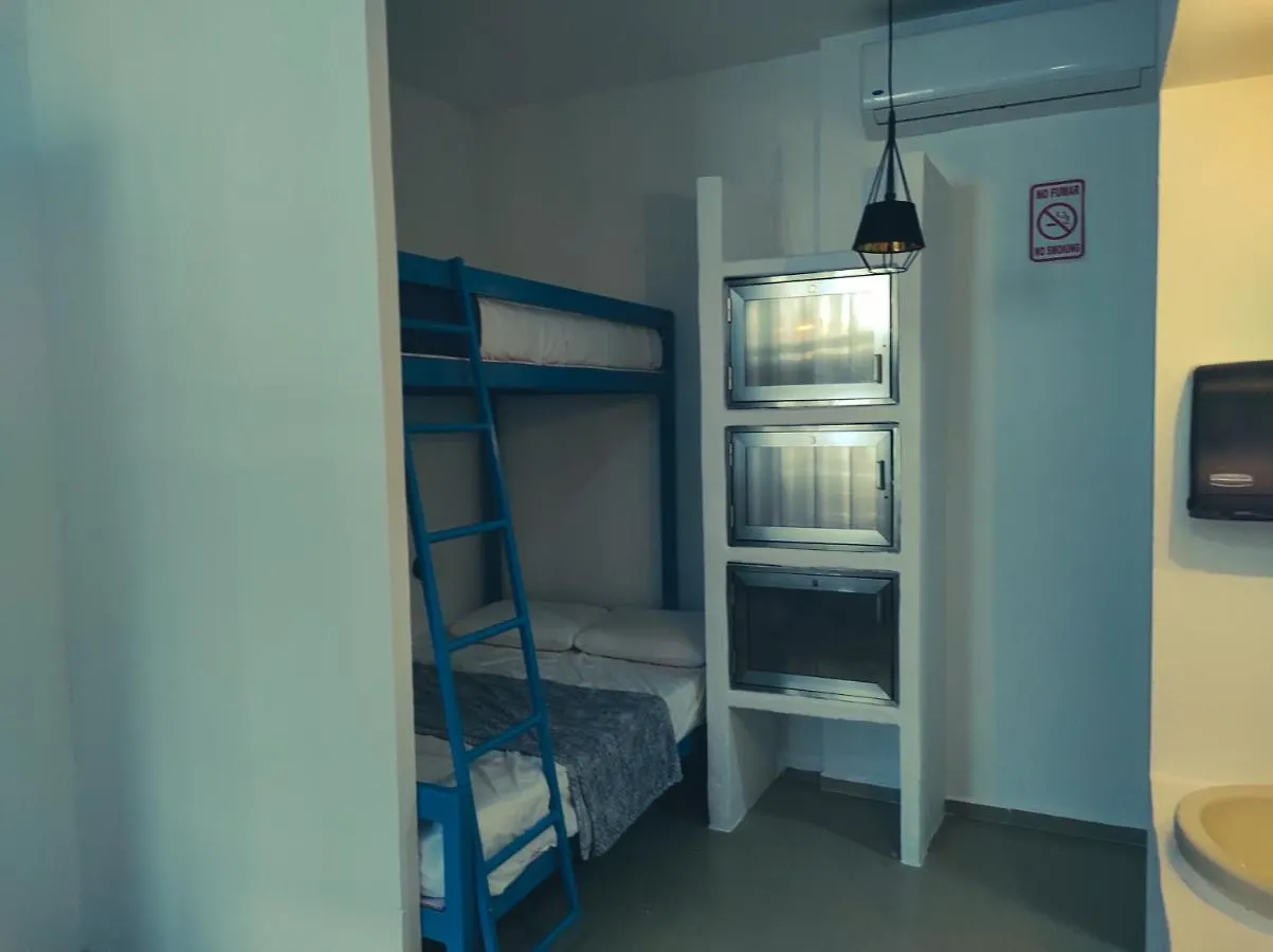 Guest house Lezzoto 2.5 Beach Playa del Carmen