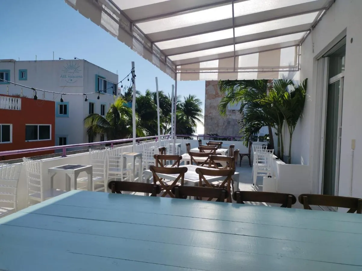 Pensión Lezzoto 2.5 Beach Playa del Carmen